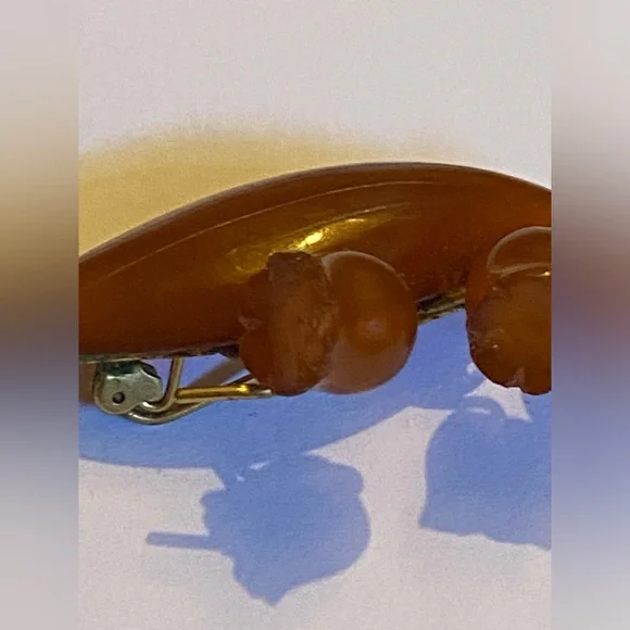 Vintage Amber Brooch USSR Lily of the Valley #9196 - Picture 11 of 13